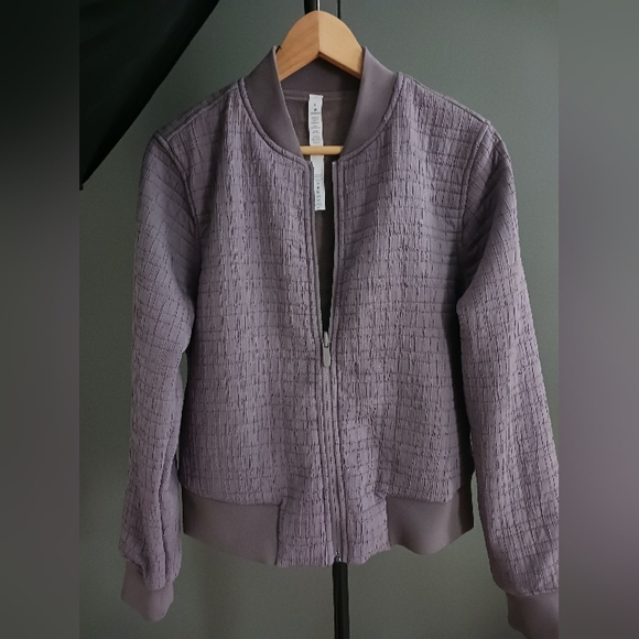 Lululemon Reversible Bomber Jacket Size 8 - Picture 1 of 11